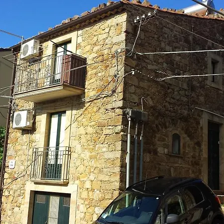 Accogliente Casa Centro Storico Mistretta